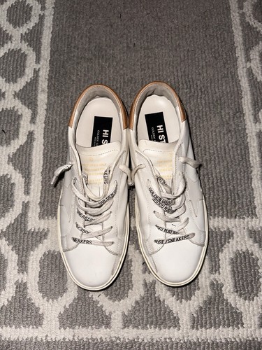 Golden goose - golden,