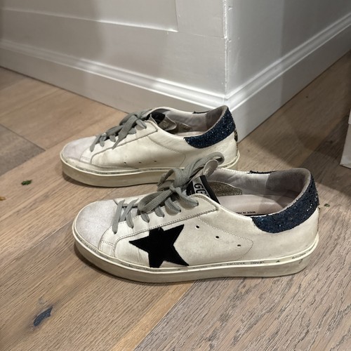 Golden goose