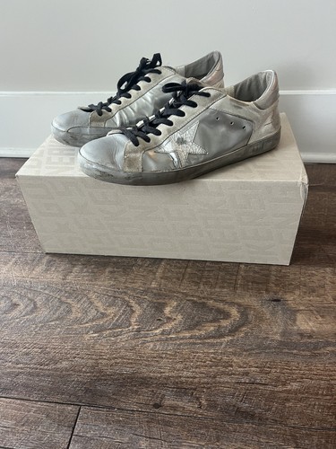 Golden goose - golden,