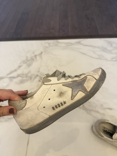 Golden goose - golden,
