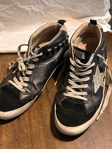 Golden goose - golden,
